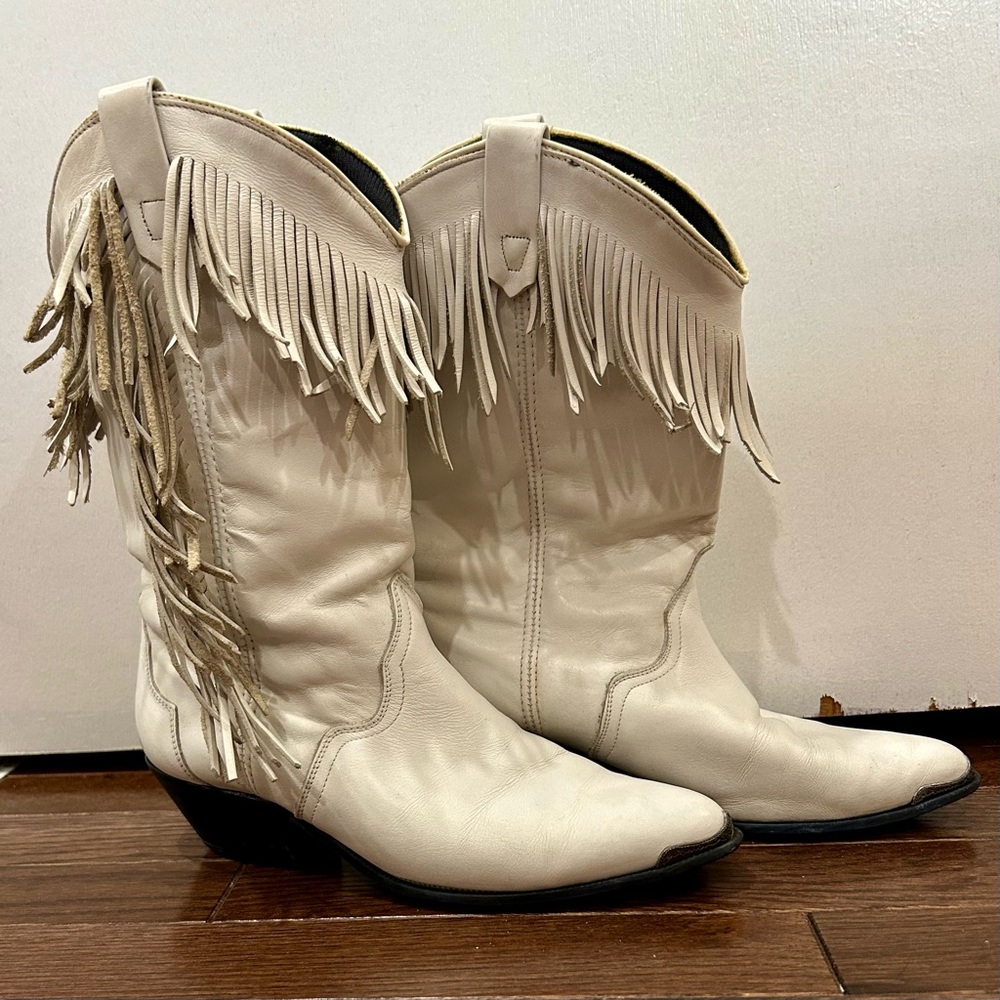 SOLD Vintage White Fringe Leather Cowboy Boots